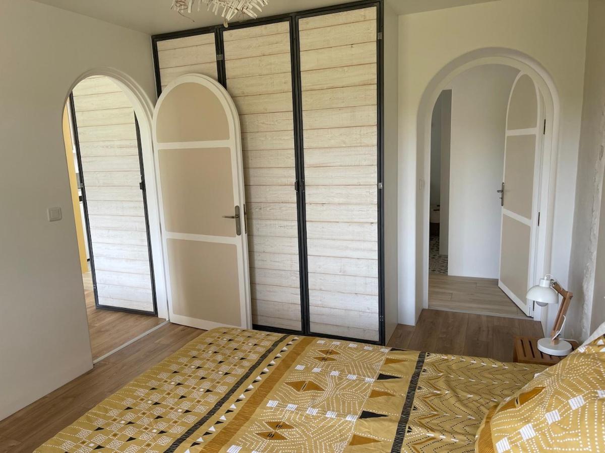 فندق In The Heart Of Artists'S House Espiens المظهر الخارجي الصورة